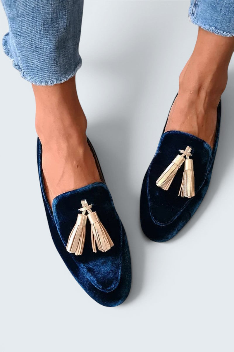 Geneviève – Midnight Tassel Loafers